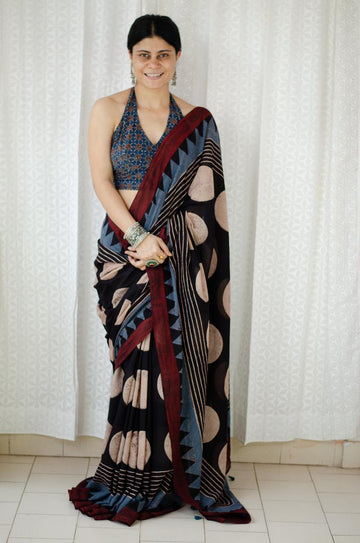 Beautiful Designer Mono Cotton Digital Print Saree