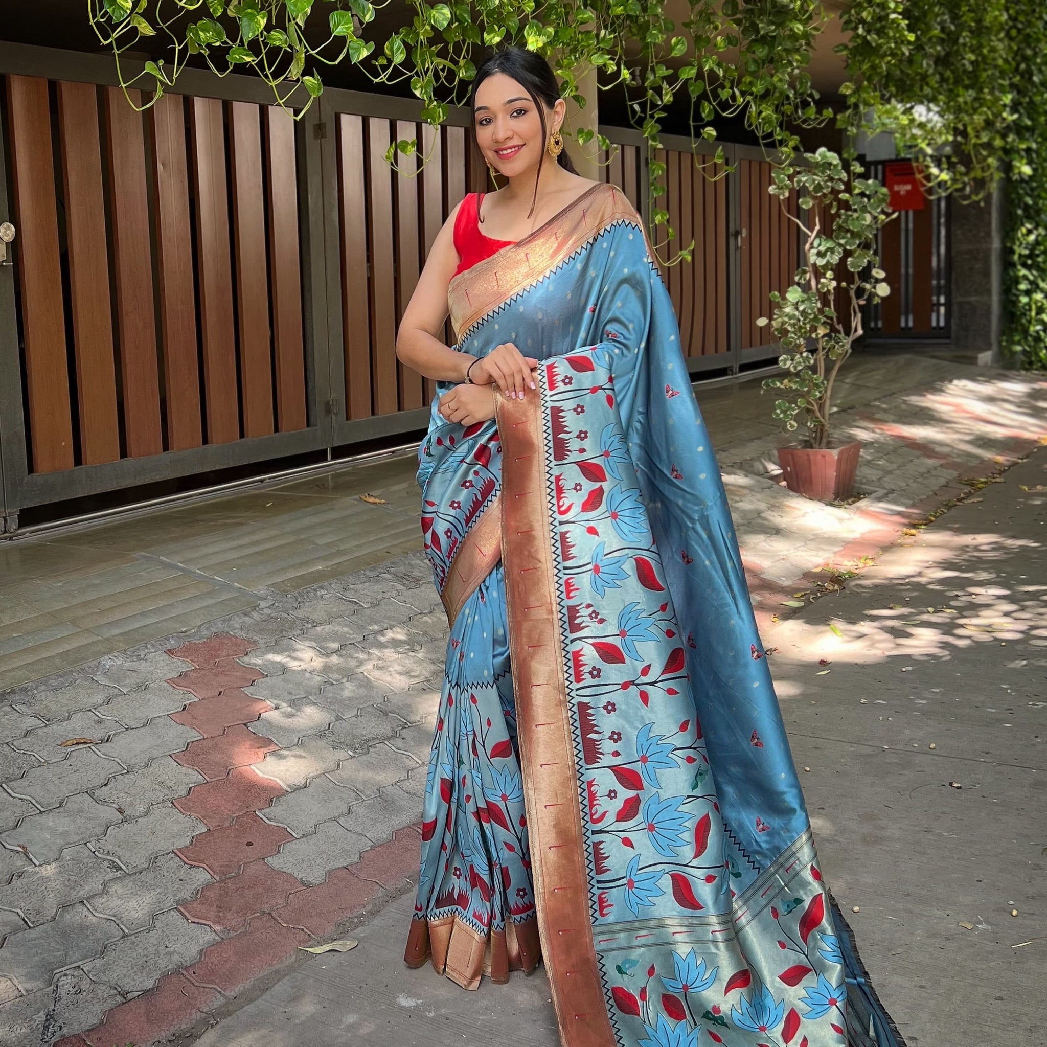 Beautiful Designer Captivating Sky-Blue Zari Woven Banarasi Silk Wedding Saree With Blouse