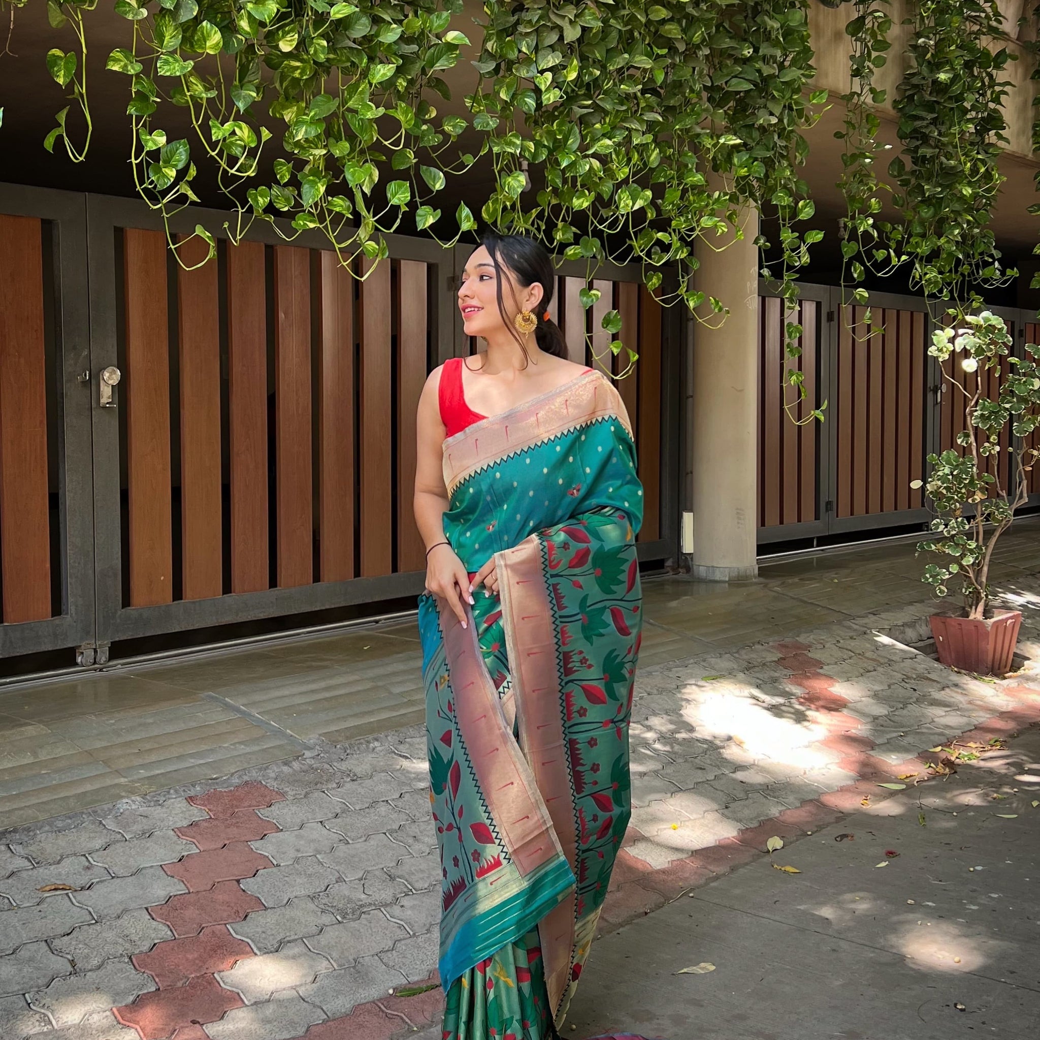 Excellent Green Zari Woven Silk Wedding Wear Saree With Blouse