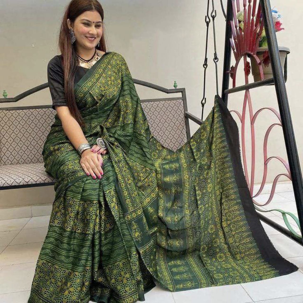 Beautiful Designer Soft Linen Cotton Digital Print Saree