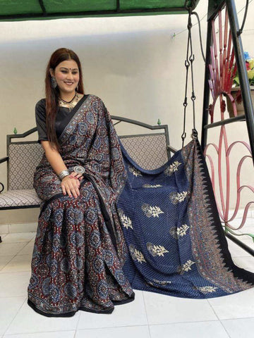 Beautiful Designer Soft Linen Cotton Digital Print Saree