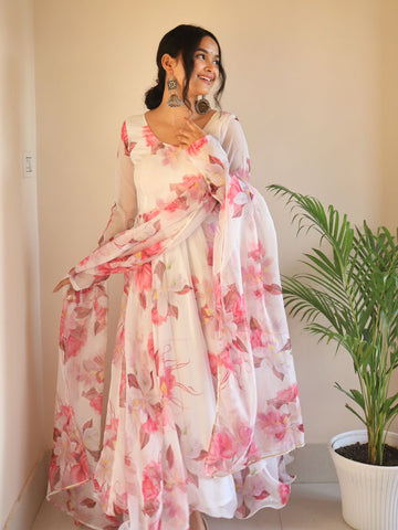 Beautiful Designer Party Wear Look Organza Taby Silk Gown