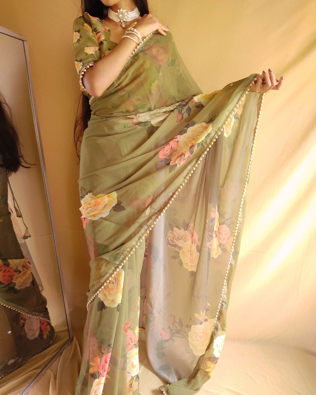 Beautiful Designer Flower Printed Georgette Saree