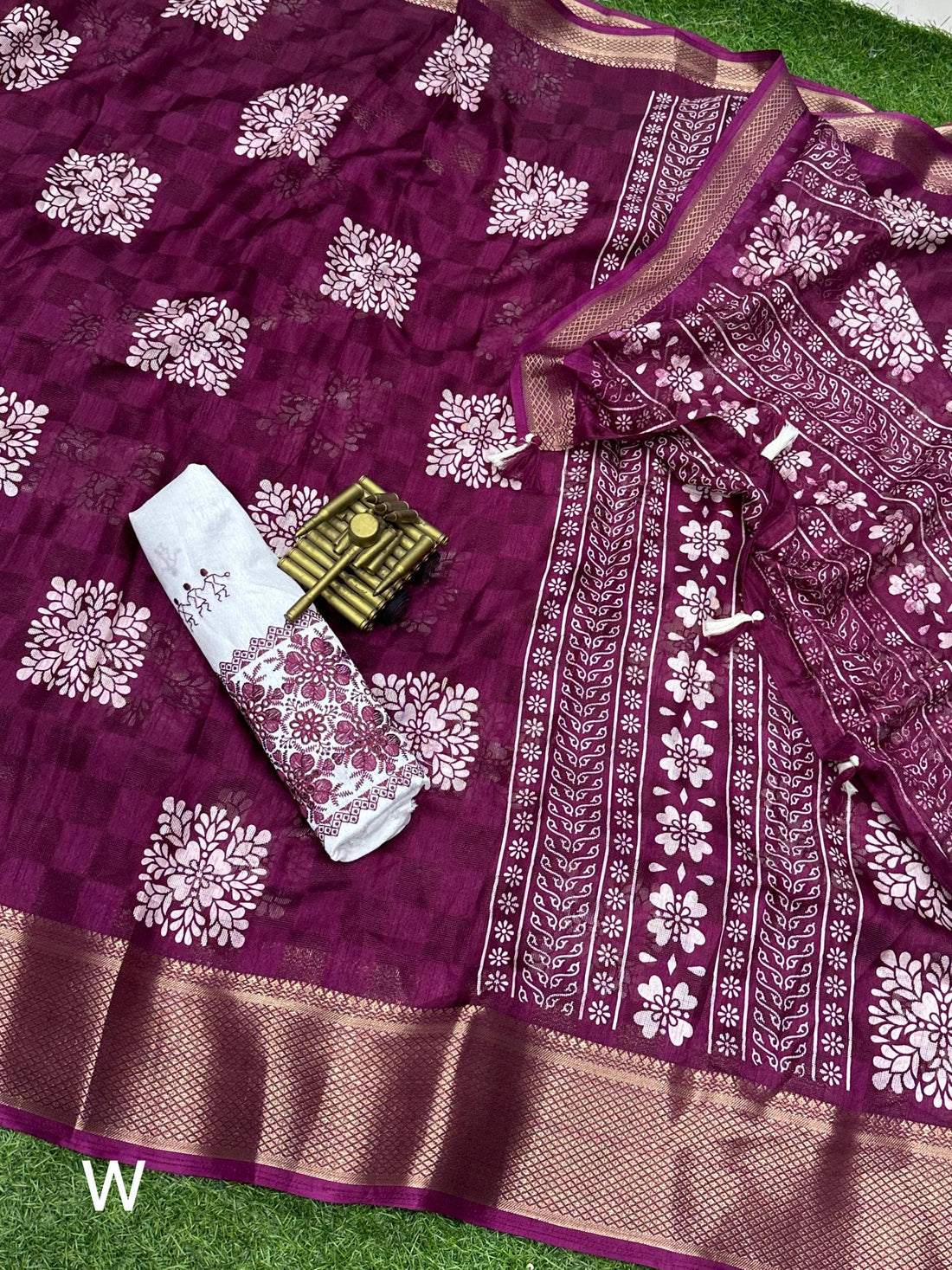 Beautiful Designer Summer Cotton Neps Ajrakh Printed Saree