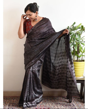 Beautiful Designer Summer Special Soft Mono Cotton Saree