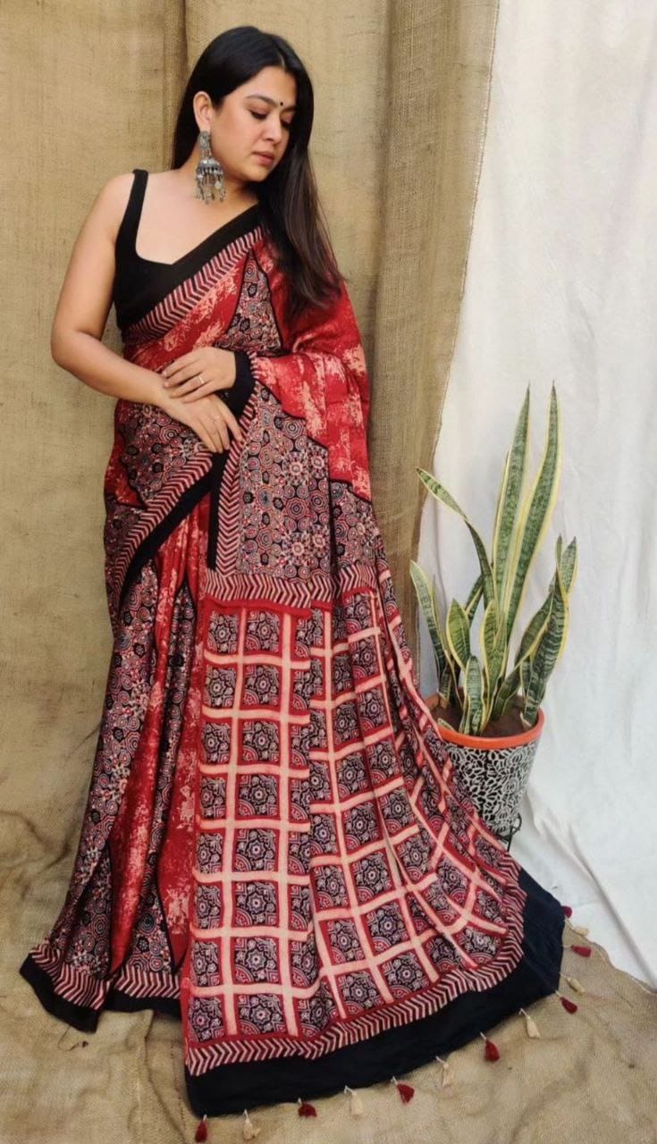 Beautiful Designer Party Wear Original Linen Saree