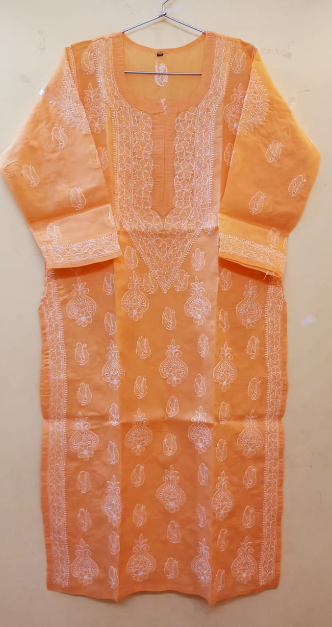 Beautiful Designer Lucknowi Chikankari Kurti