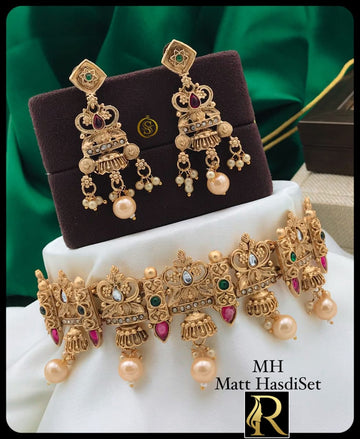 Designer Superhit Brass High Gold Diamond and Stone Mett Necklace Set