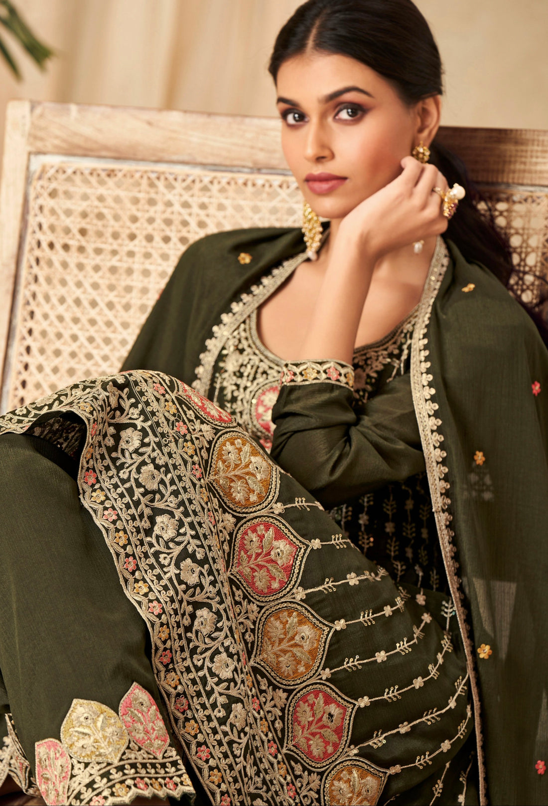 Beautiful Designer Heavy Chinnon Silk Premium Salwar Suit