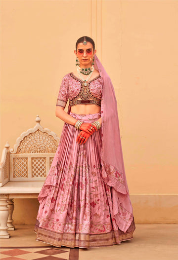 Exquisite Designer Wedding Wear Lehenga Choli: Elegance Redefined