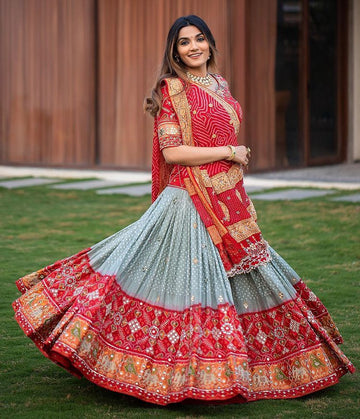 Navratri Traditional Lehenga Choli