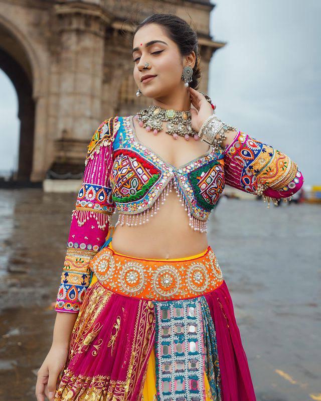 Navratri Traditional Lehenga Choli