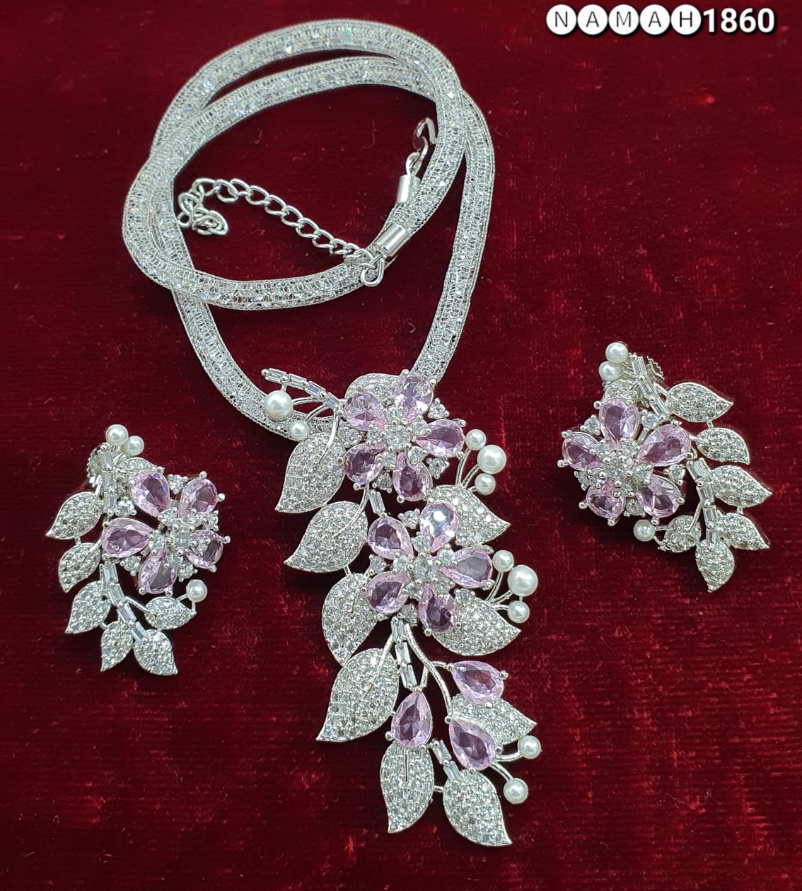 Pendant & Earrings Set