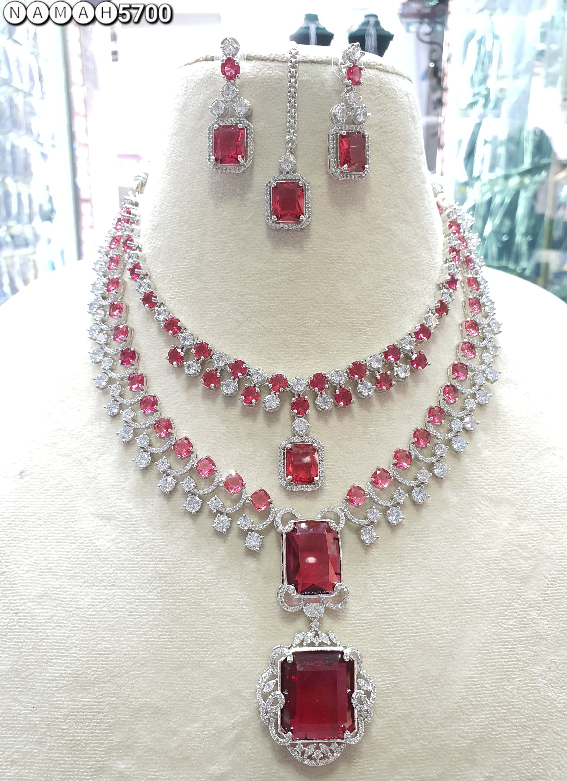 american diamond necklace Set