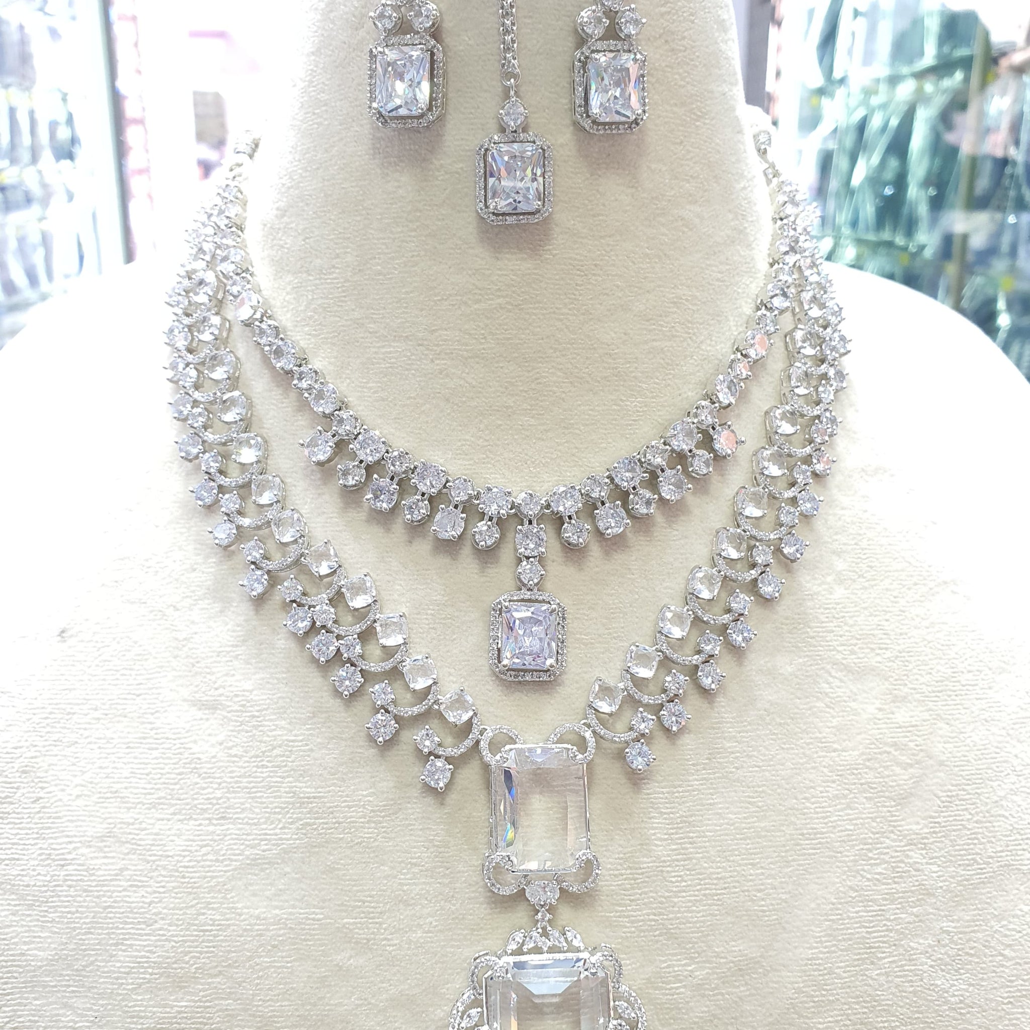 american diamond necklace Set