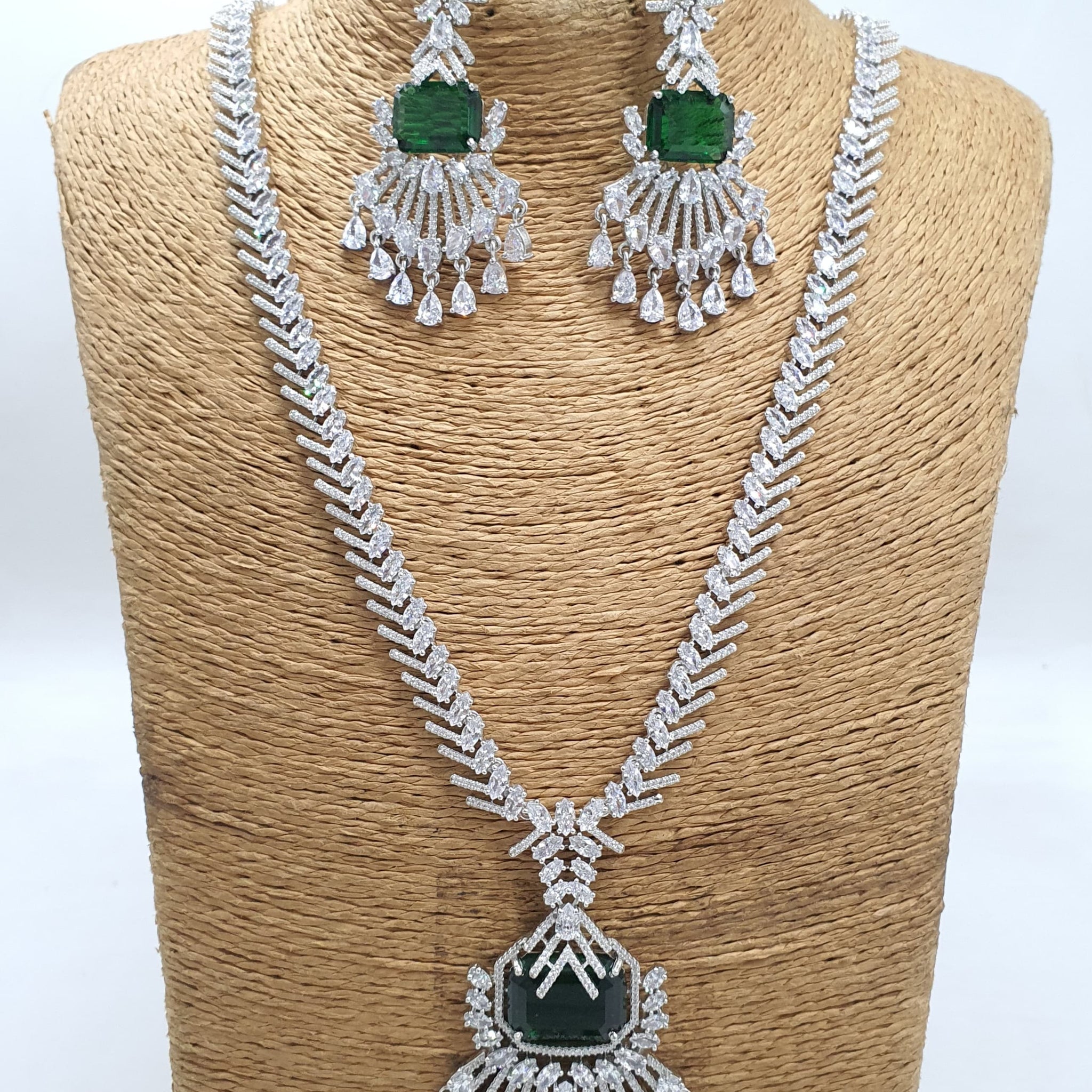 american diamond necklace Set