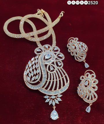 Pendant & Earrings Set