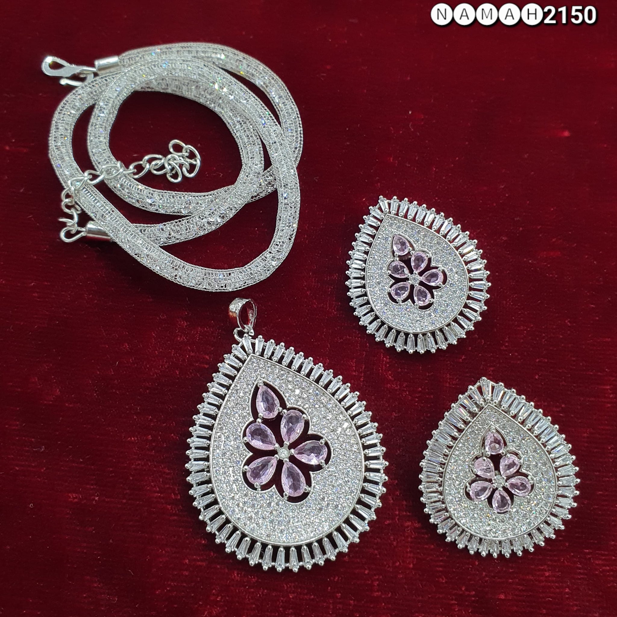 Pendant & Earrings Set