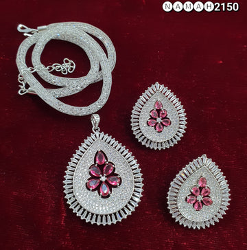 Pendant & Earrings Set