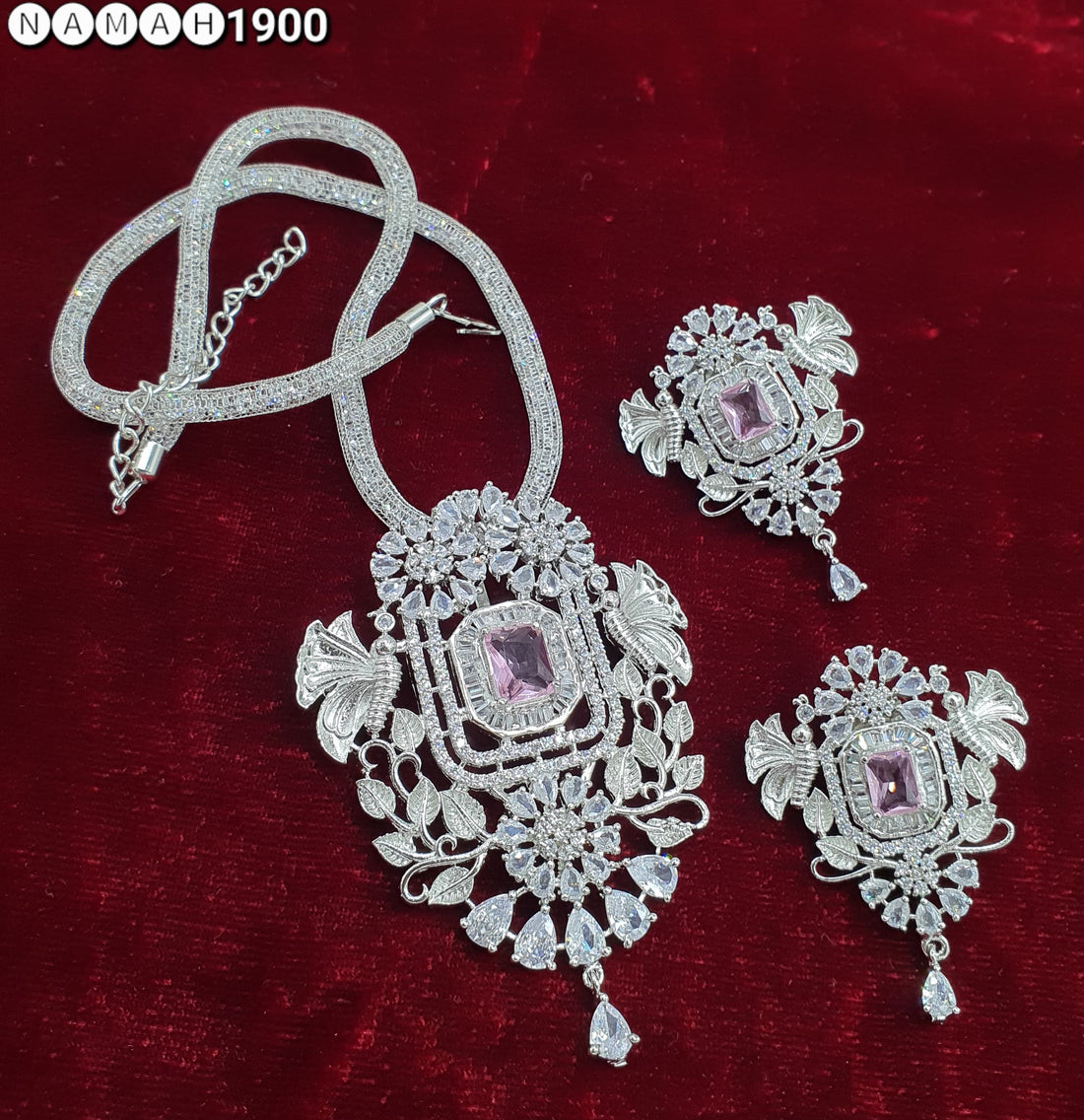 Pendant & Earrings Set