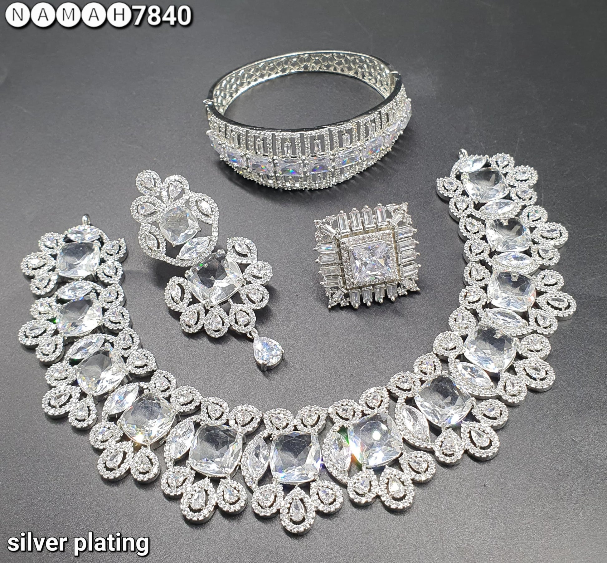 american diamond necklace Set