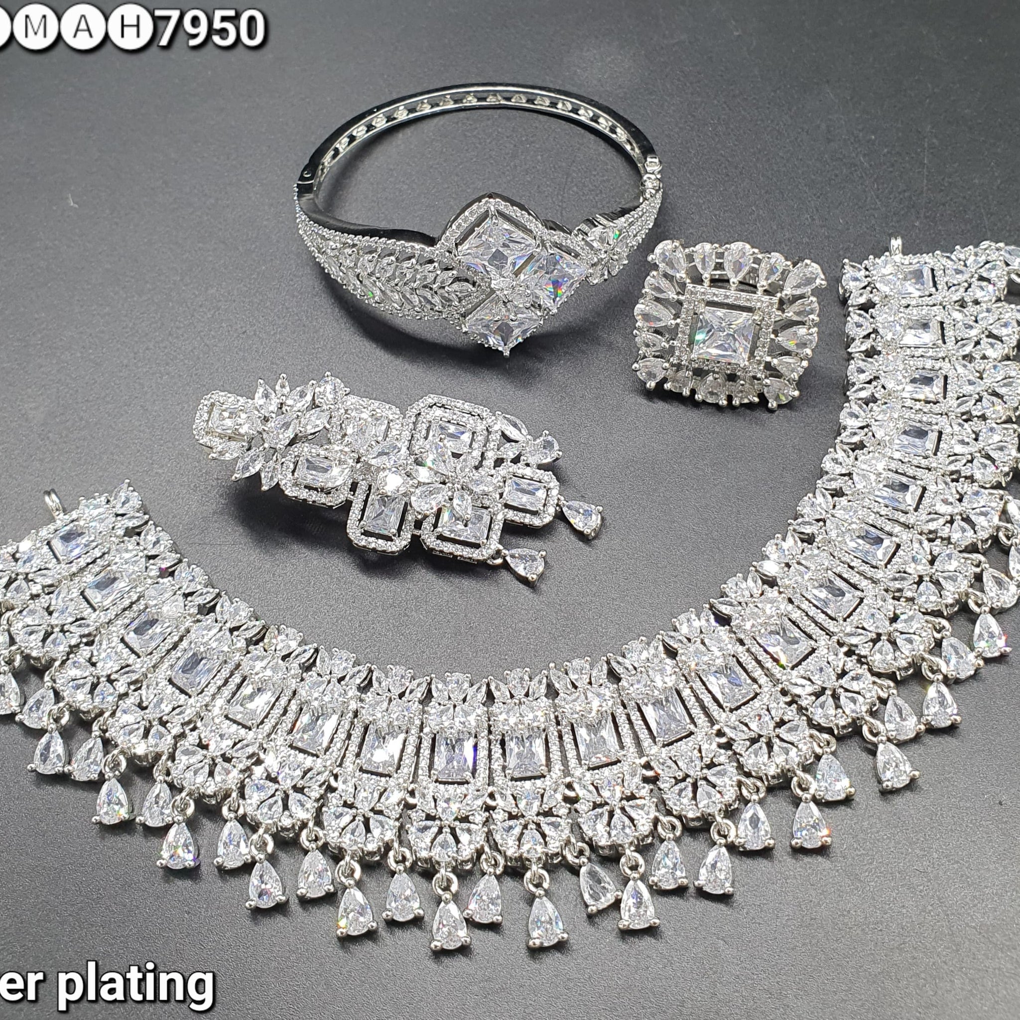 american diamond necklace Set