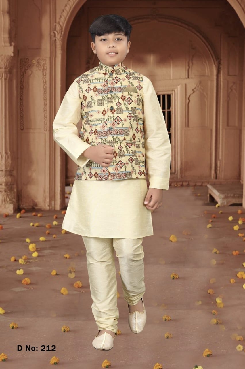 Kurta Pyjama with Koti Jacket