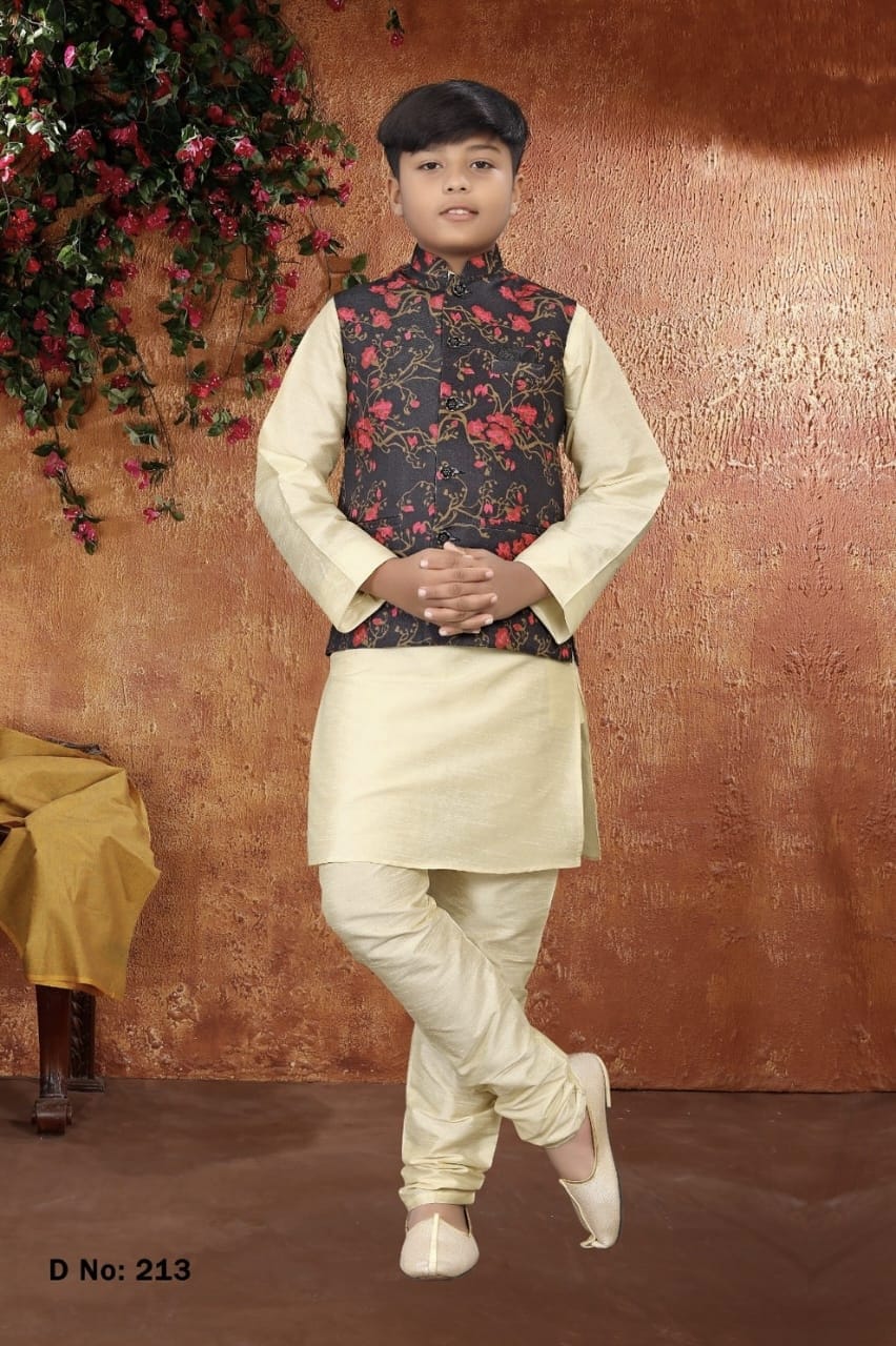 Kurta Pyjama with Koti Jacket