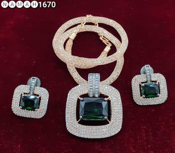 Pendant & Earrings Set