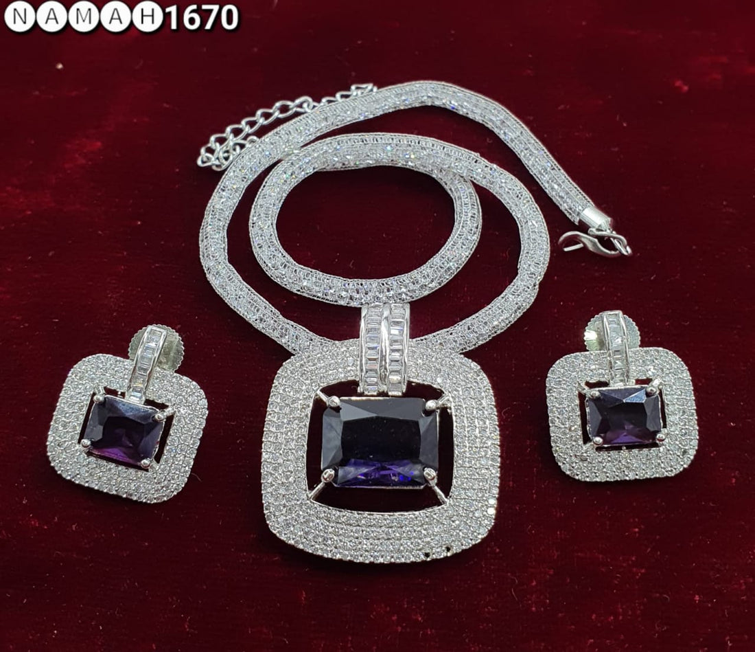 Pendant & Earrings Set