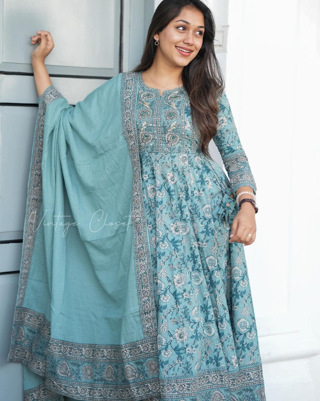 Salwar Suit