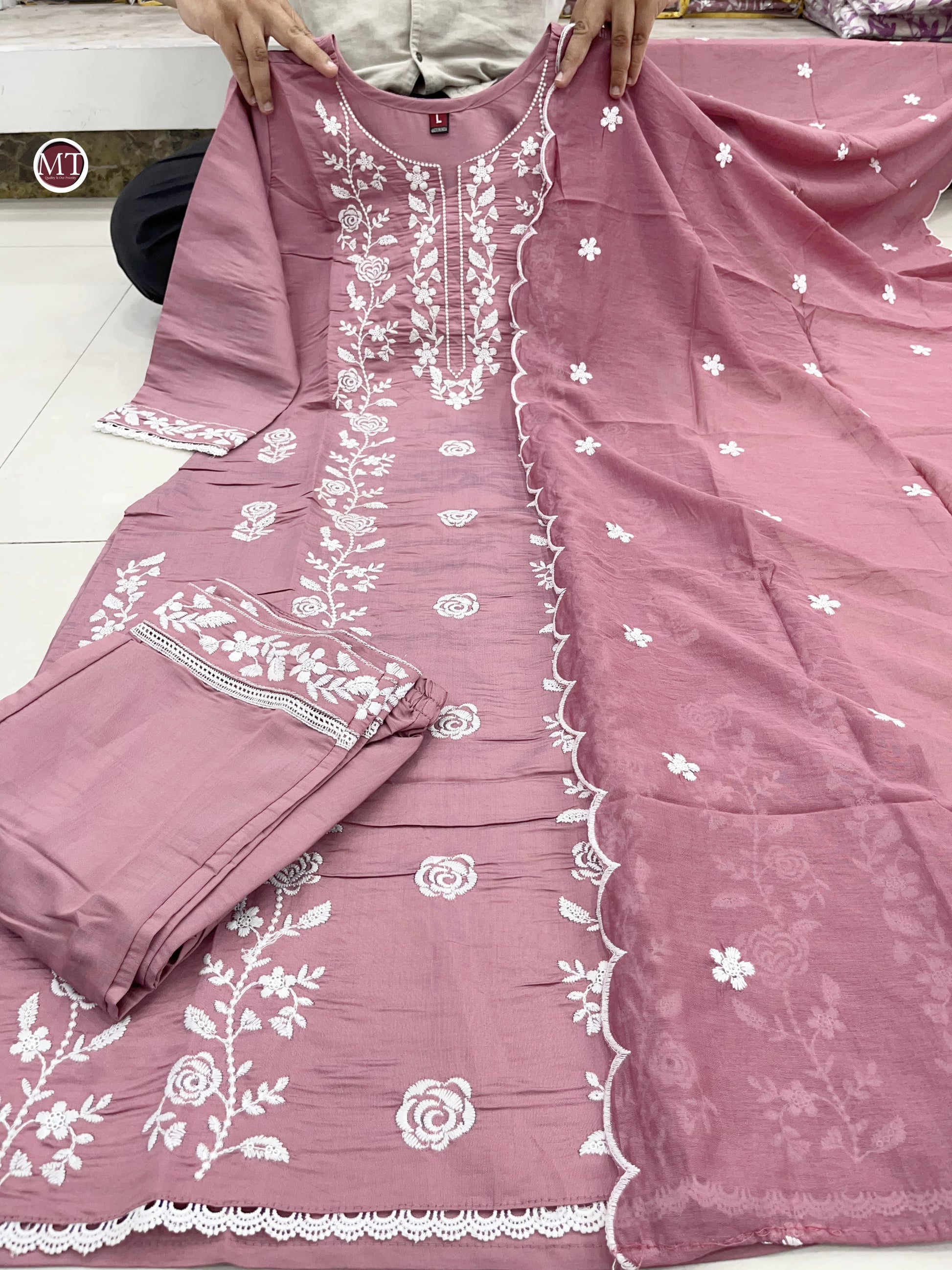 Salwar Suit