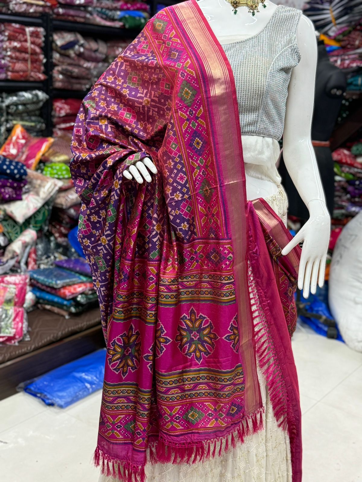 Bandhej Dupatta