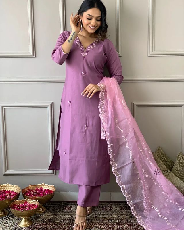 Salwar Suit