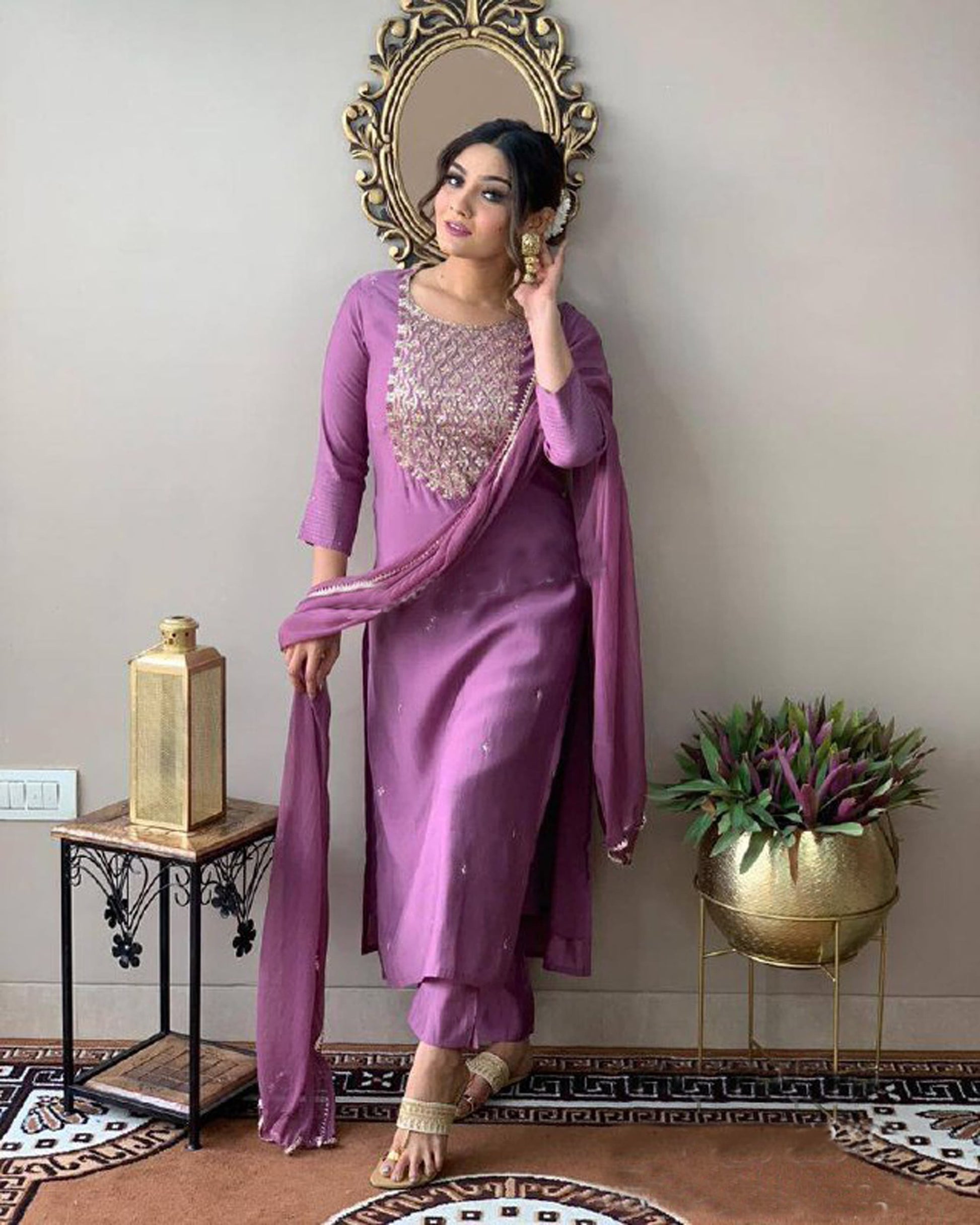 Salwar Suit