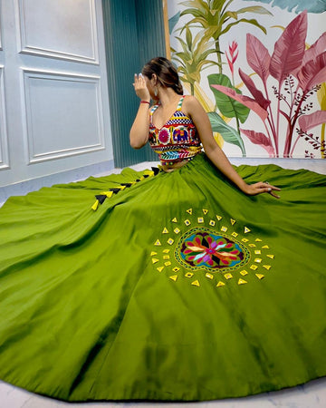 Navaratri Garba Lehenga Choli