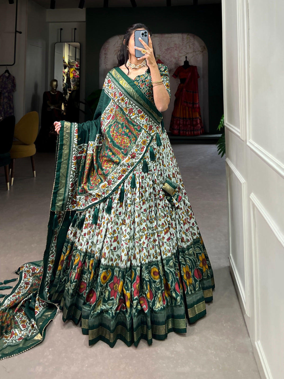 Navaratri Floral Print With Foil Print Lehenga Choli