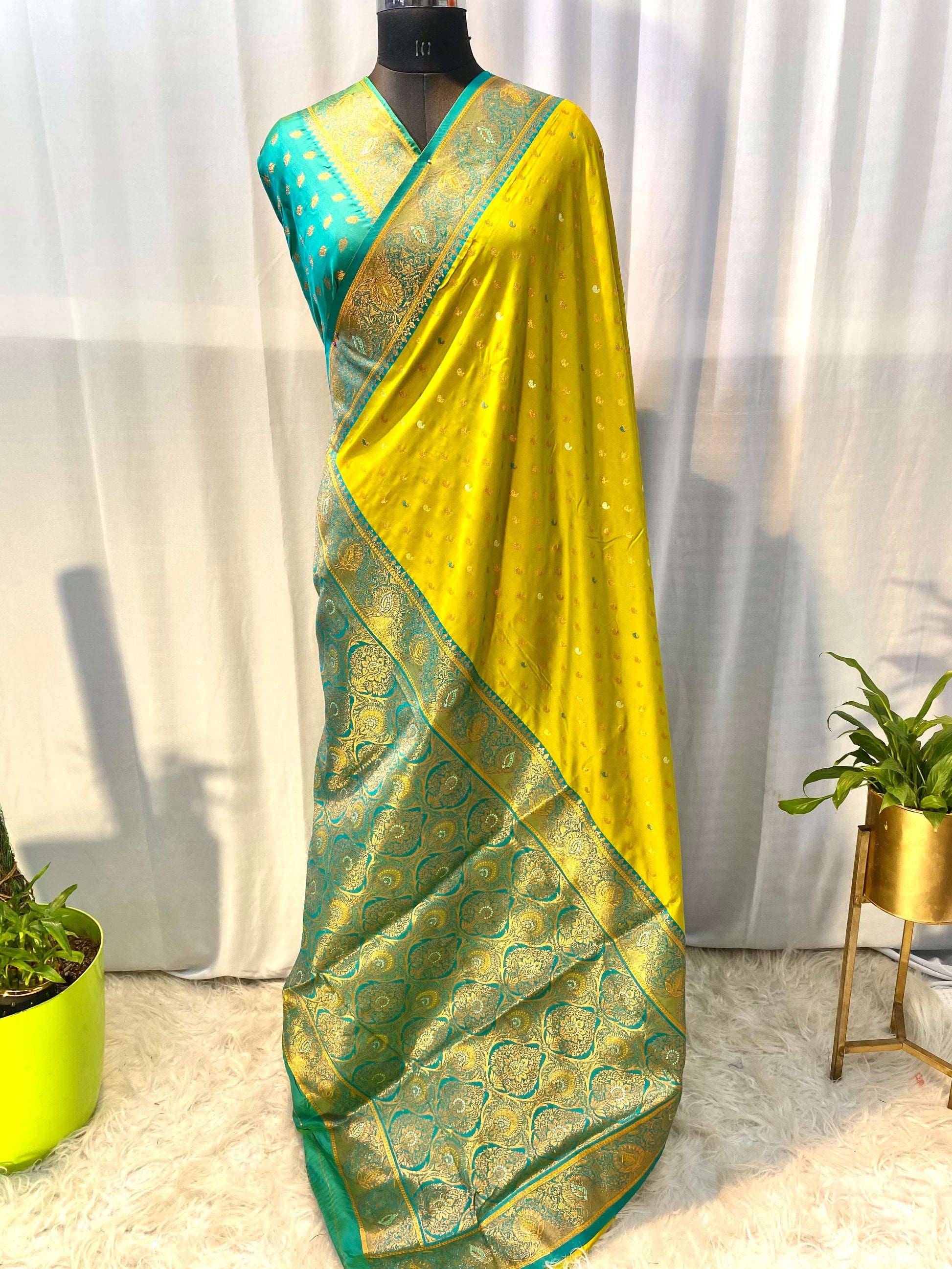 Paithani Weaving Silk Saree