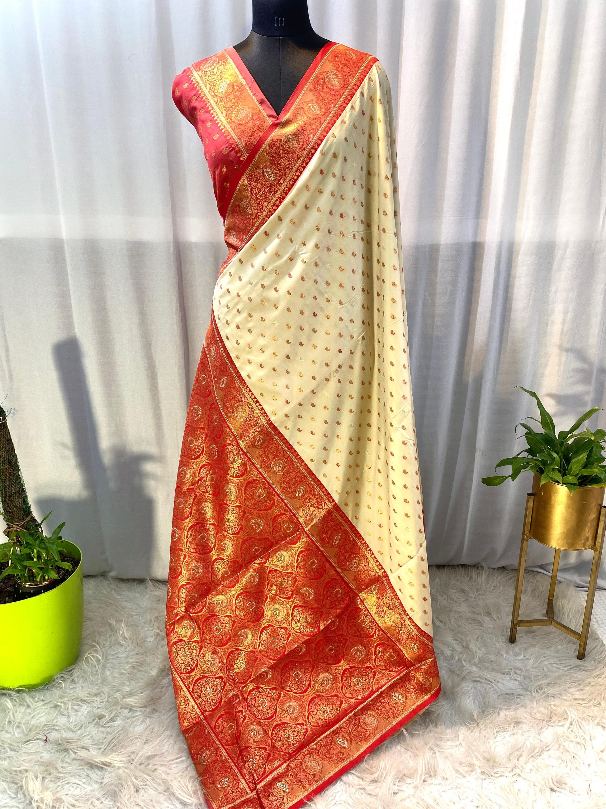 Paithani Weaving Silk Saree