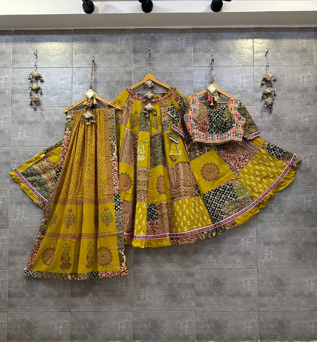 Navaratri Garba Lehenga Choli