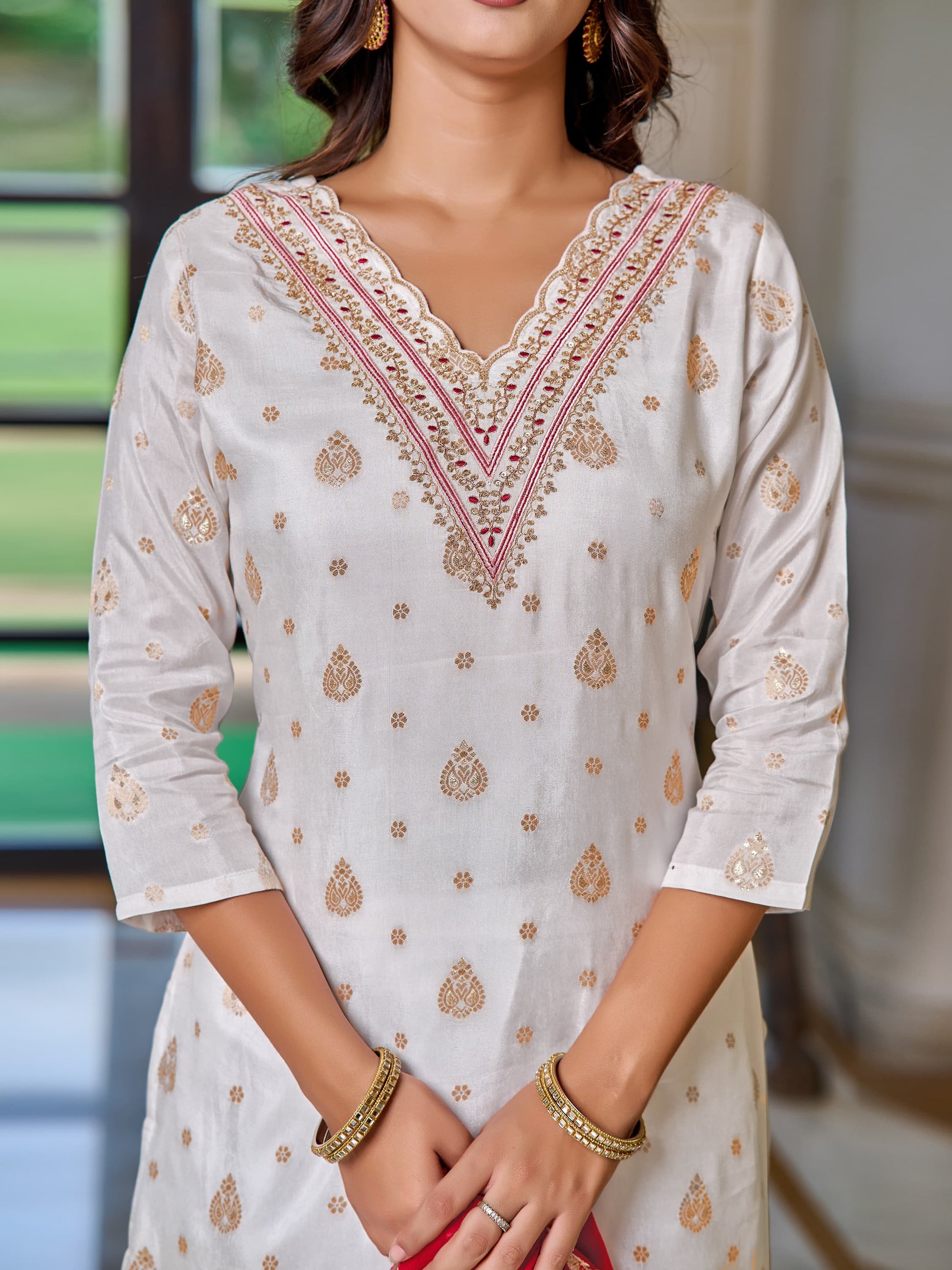 Women's White Jacquard Viscose Embroidered Straight Kurta with Gadhwal Pant and Jacquard Silk Dupatta Sets