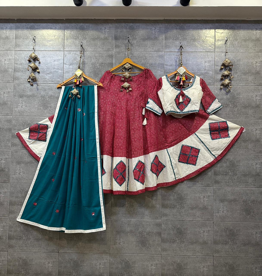 Pure Cotton Bandhni Print Chaniya Choli with Mirror Work (Teal & Maroon)