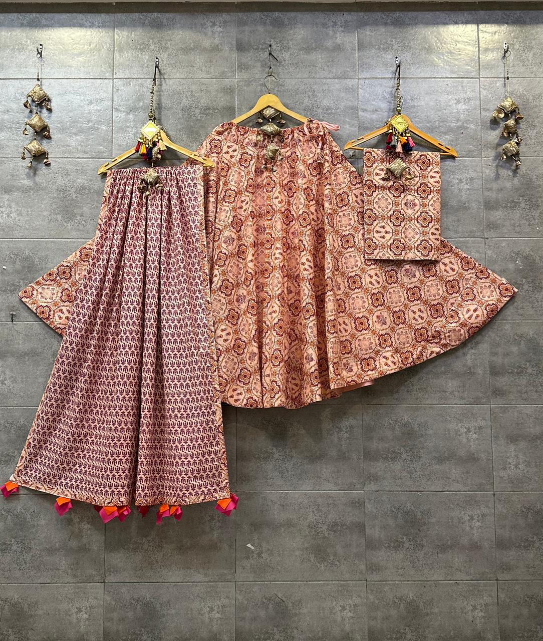 Pure Camric Cotton Chaniya Choli with Heavy Kali Pattern (Peach & White Geometric)