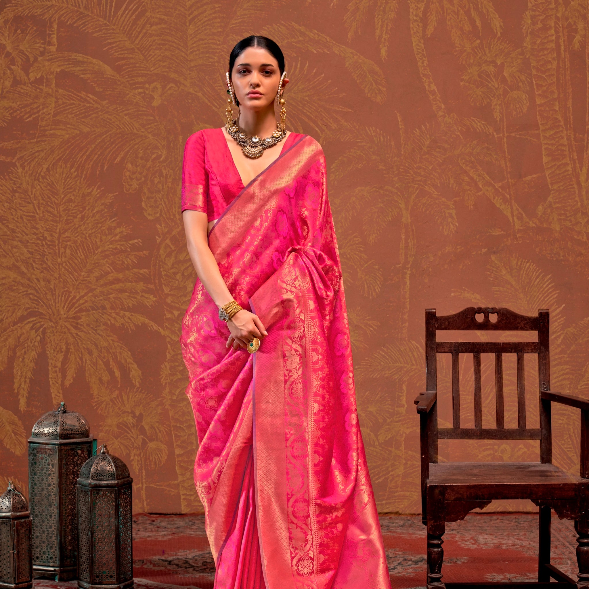 Pink Handloom Weaving Silk Saree with Matching Silk Blouse