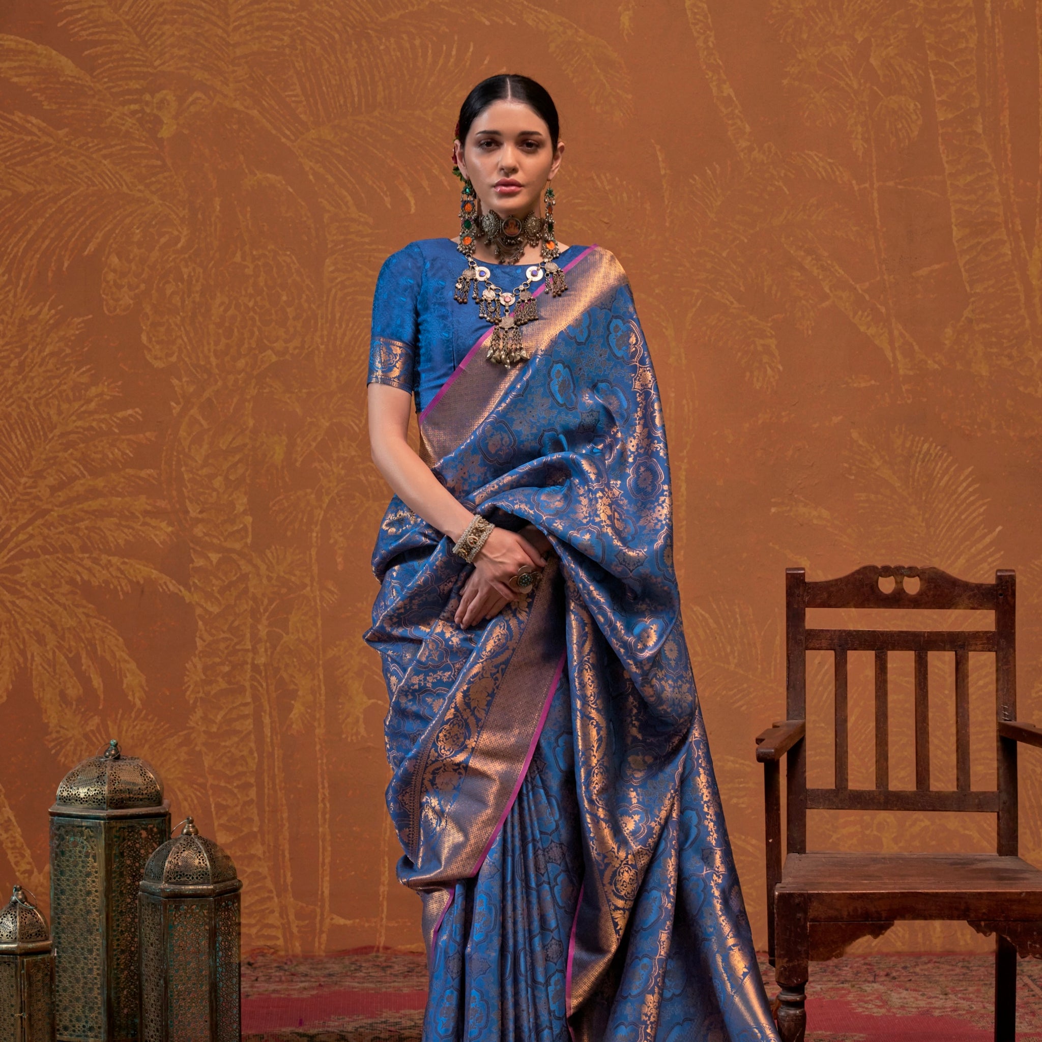 Blue Handloom Weaving Silk Saree with Silk Blouse