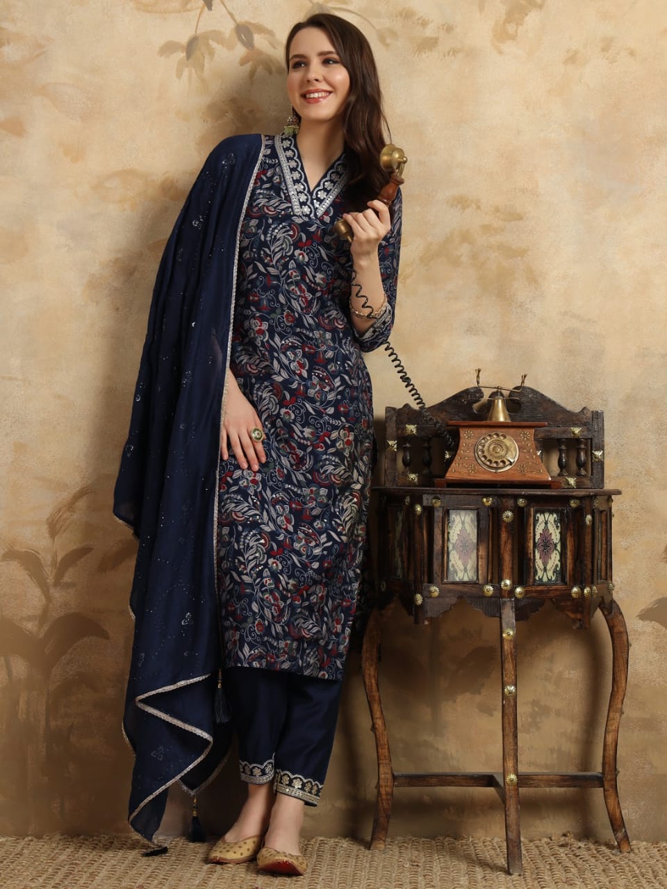 Salwar Suit