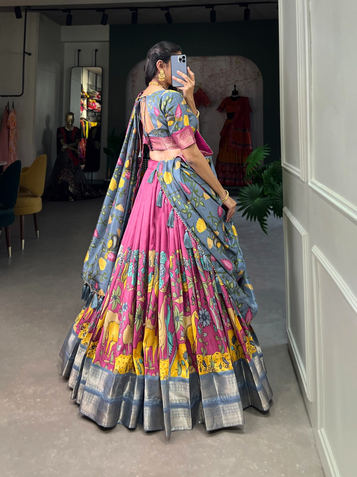 Navratri Lehenga Choli