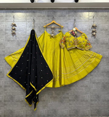 Navaratri Chaniya Choli