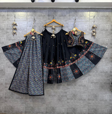 Navratri Chaniya Choli