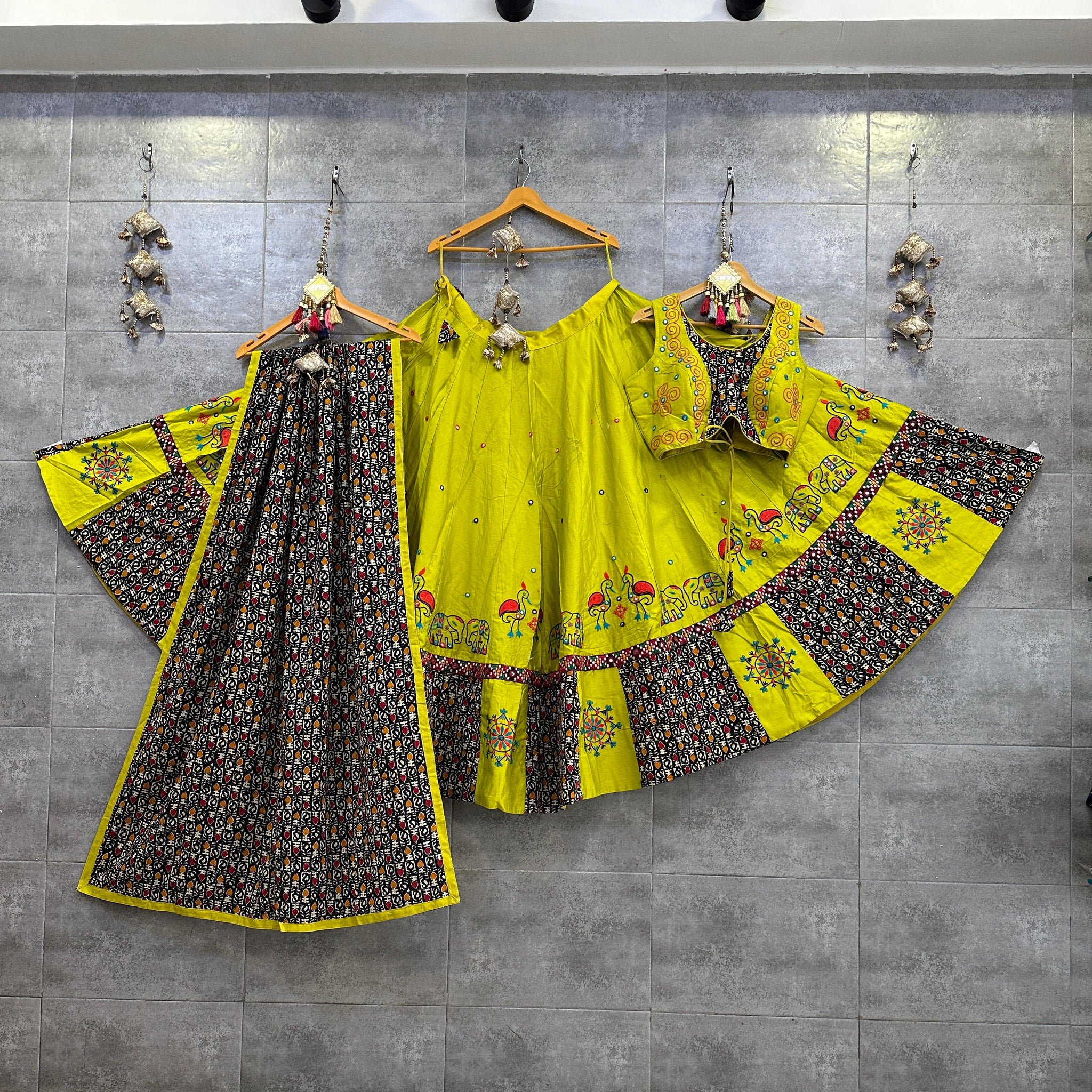 Navratri Chaniya Choli